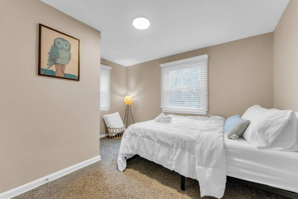 Central Falls Hideaway Cuyahoga Falls Extérieur photo